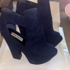 Steve Madden Blue Heeled Boots with Chunky Block Heel